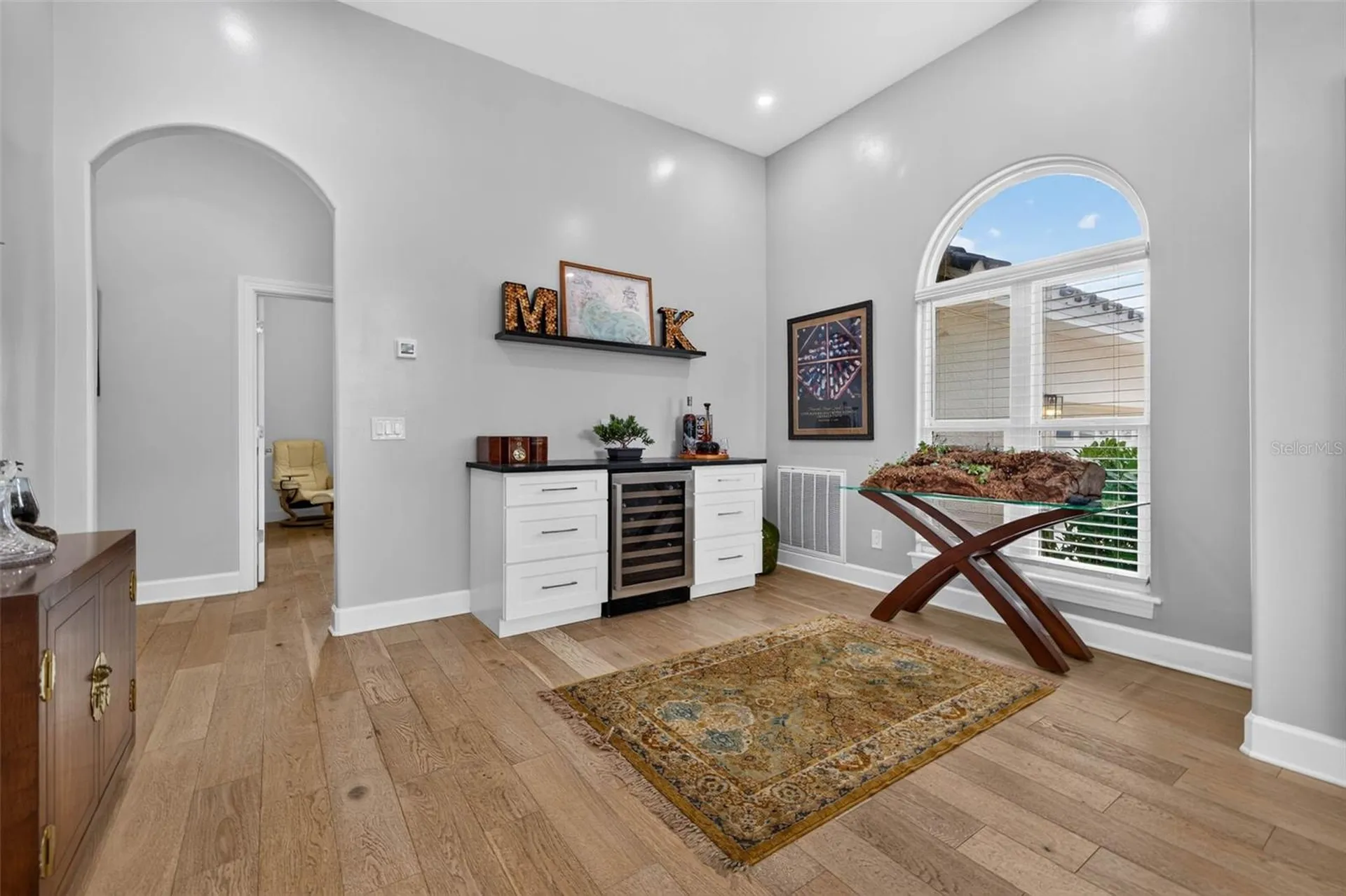 815 59th Avenue NE St Petersburg FL 33703