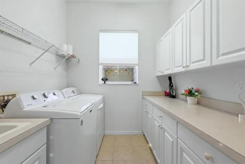 586 Eden Drive Englewood FL 34223