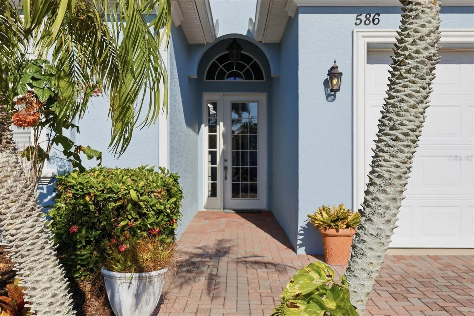 586 Eden Drive Englewood FL 34223