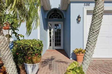 586 Eden Drive Englewood FL 34223