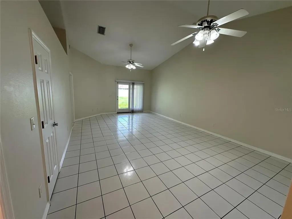 4066 Bonnie Drive Apopka FL 32703