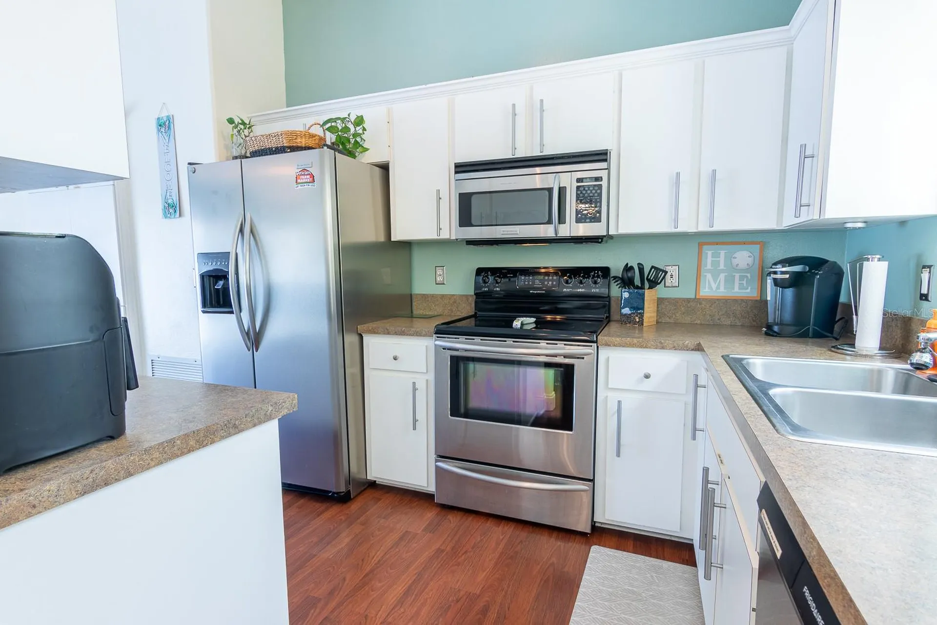906 Wee Burn Place Sarasota FL 34243