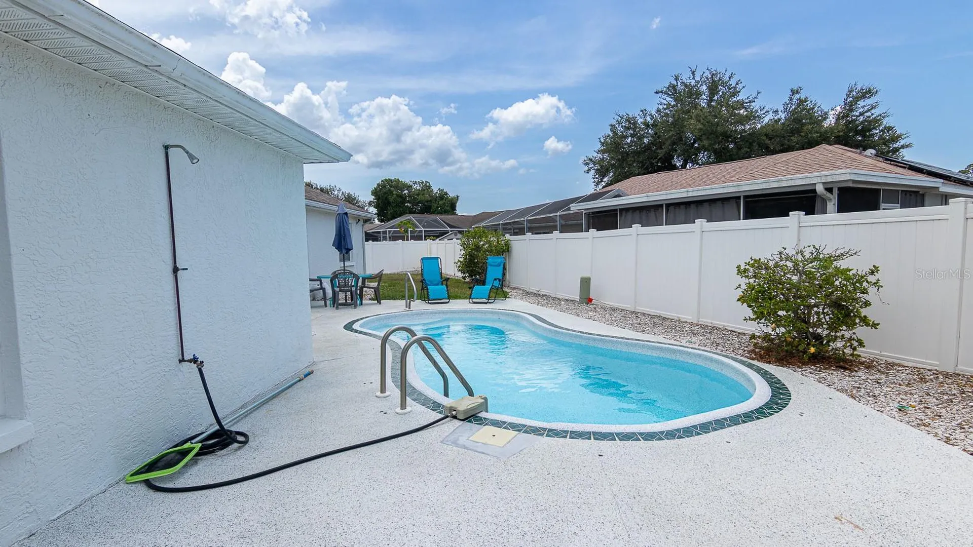 906 Wee Burn Place Sarasota FL 34243