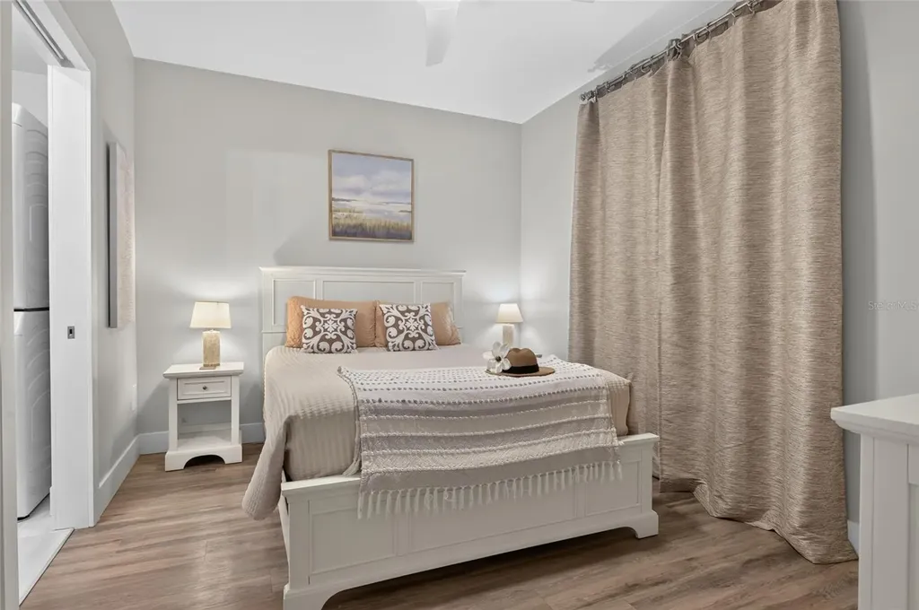 1709 N Tamiami Trail Sarasota FL 34234