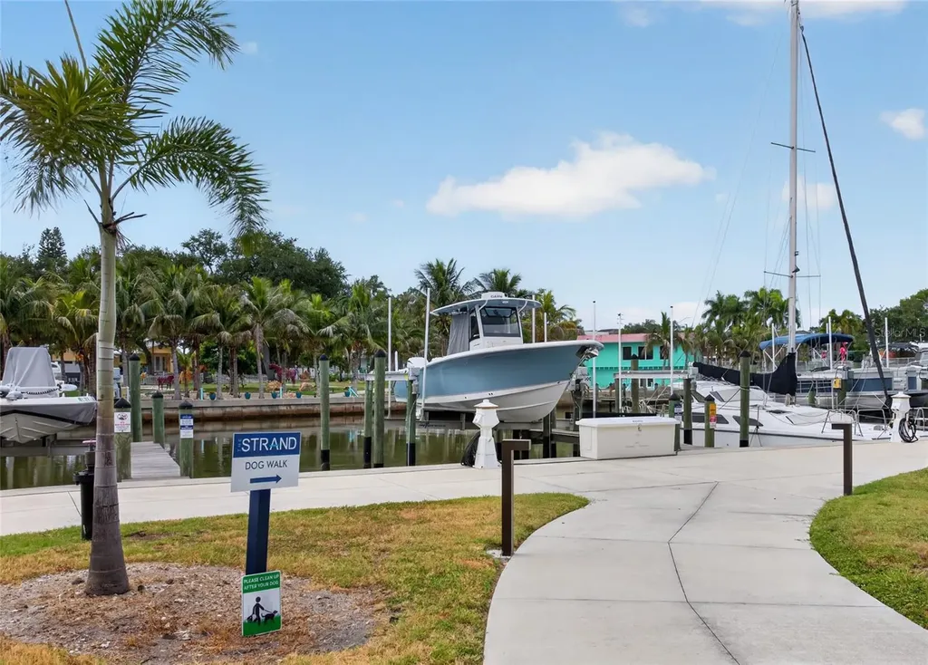 1709 N Tamiami Trail Sarasota FL 34234