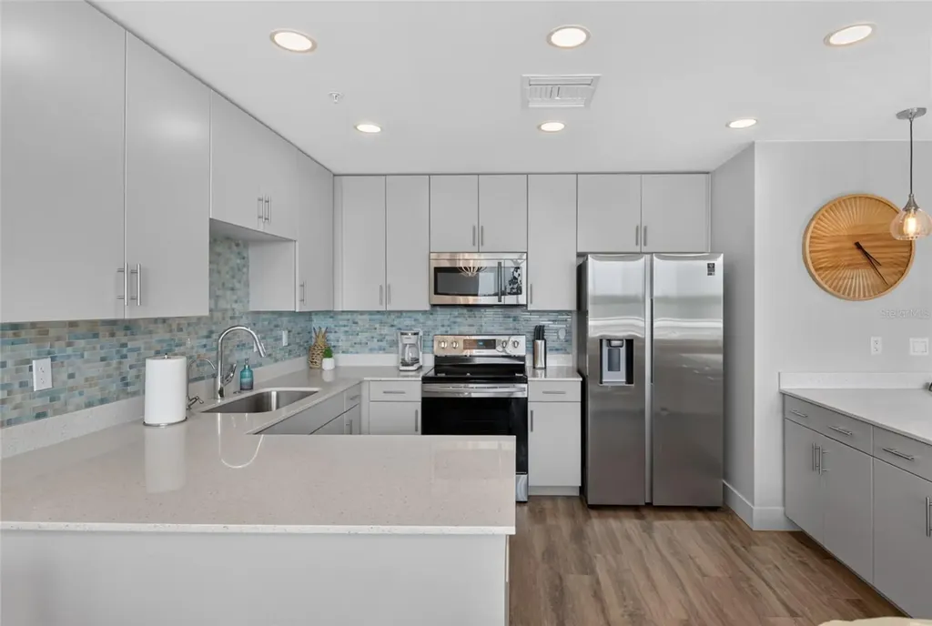 1709 N Tamiami Trail Sarasota FL 34234