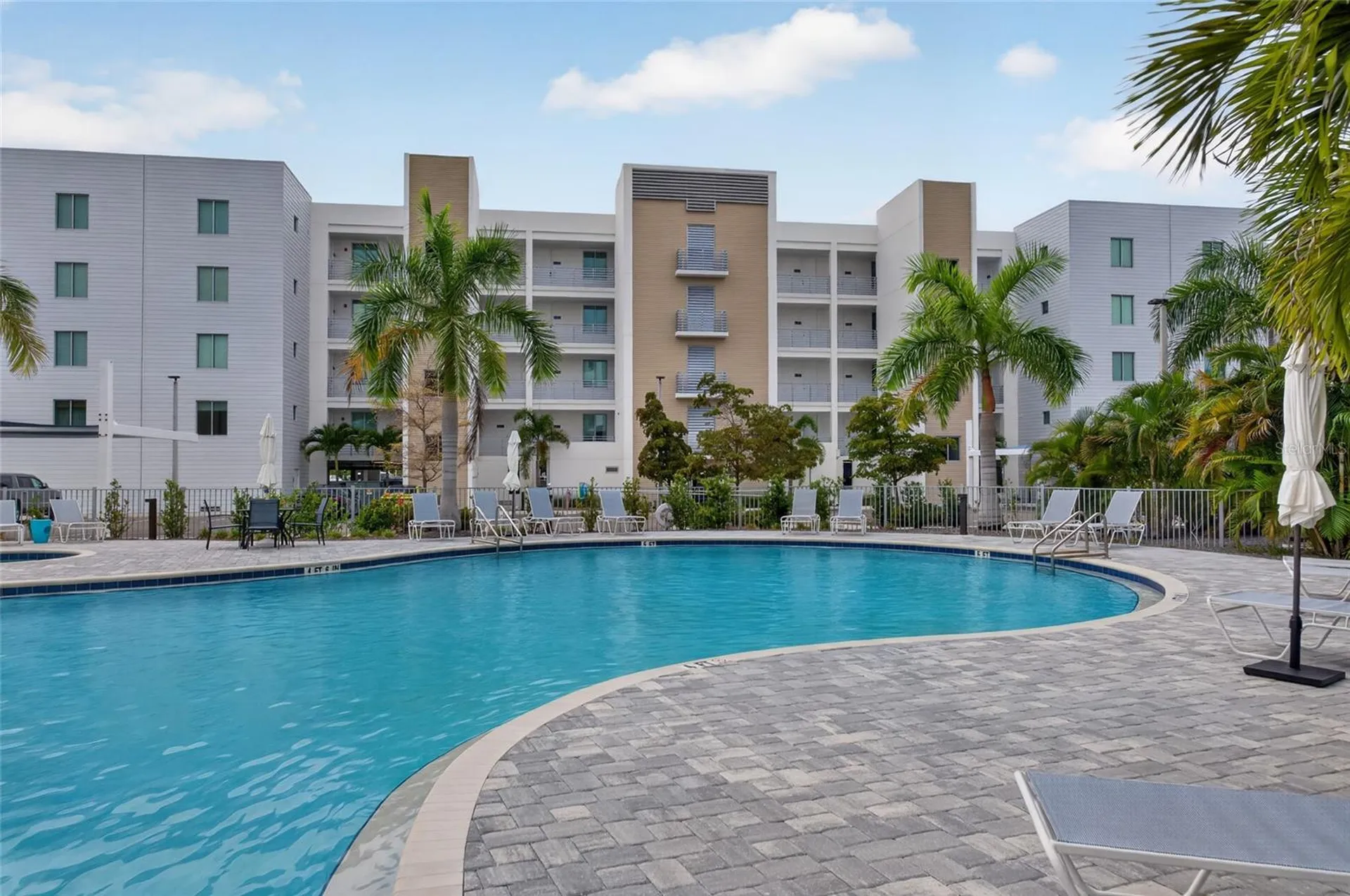 1709 N Tamiami Trail Sarasota FL 34234