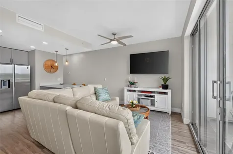 1709 N Tamiami Trail Sarasota FL 34234