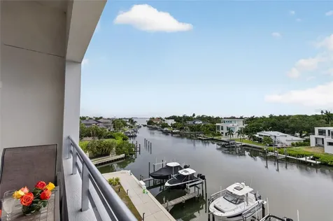 1709 N Tamiami Trail Sarasota FL 34234