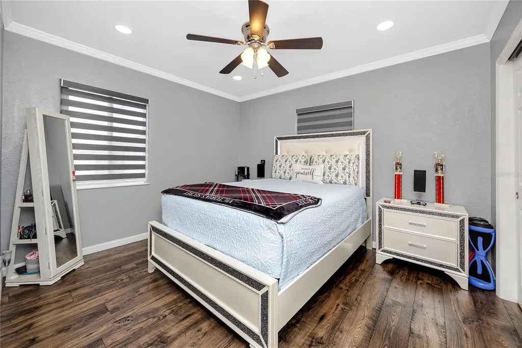 1833 Hunt Lane Clearwater FL 33764
