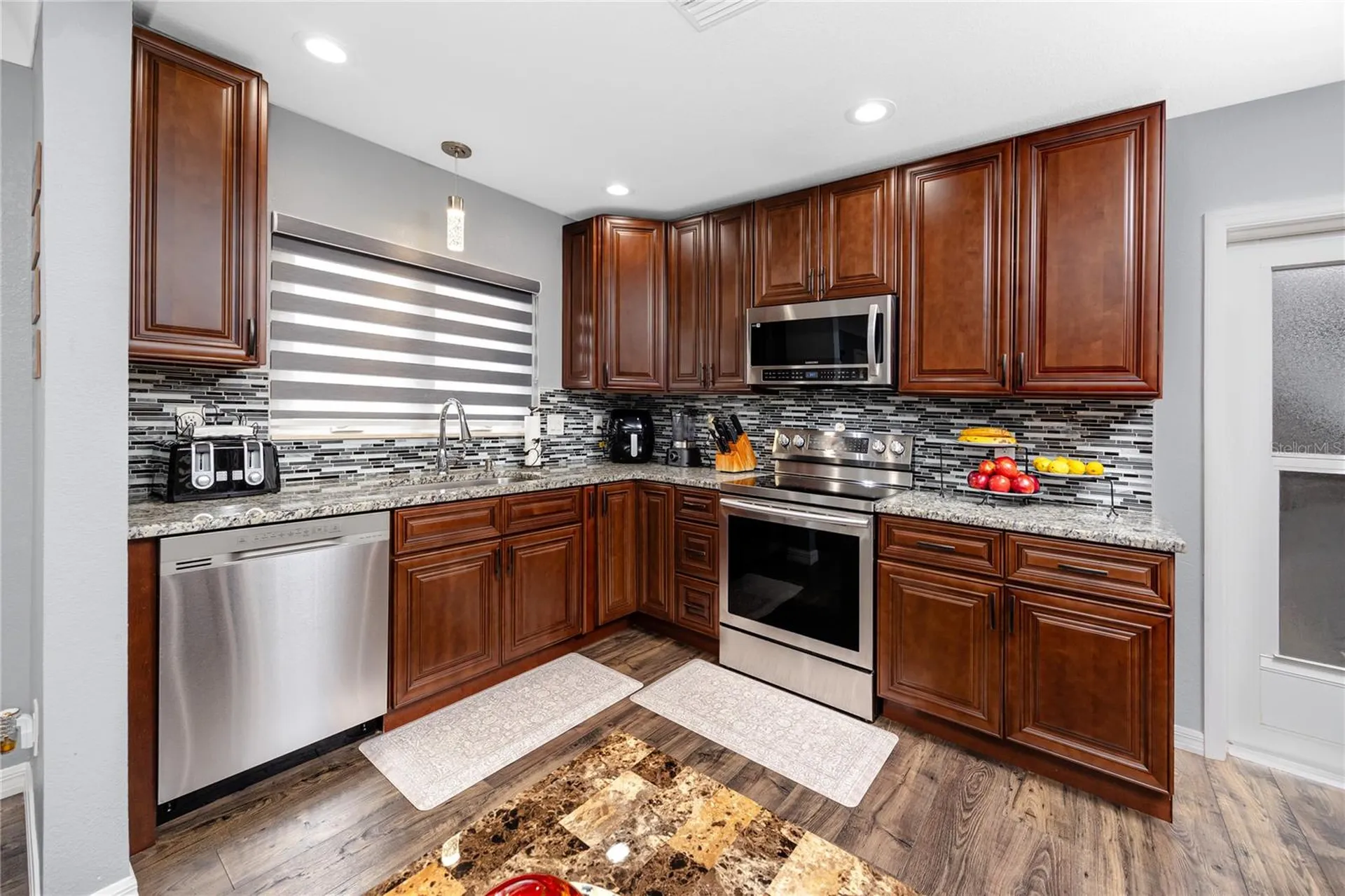 1833 Hunt Lane Clearwater FL 33764