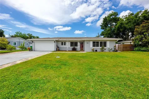 1833 Hunt Lane Clearwater FL 33764