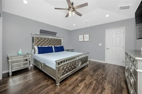 1833 Hunt Lane Clearwater FL 33764