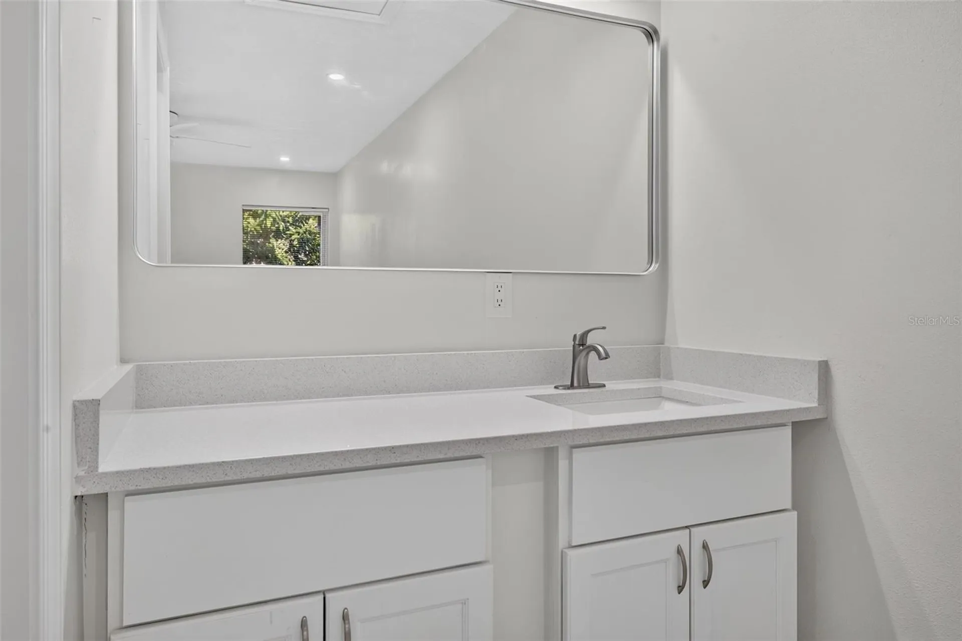 3128 Sandy Shore Lane Kissimmee FL 34743