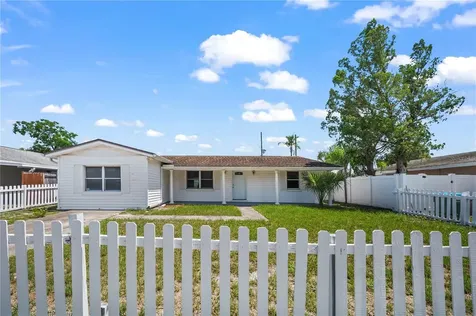 405 N Hawthorn Circle Winter Springs FL 32708