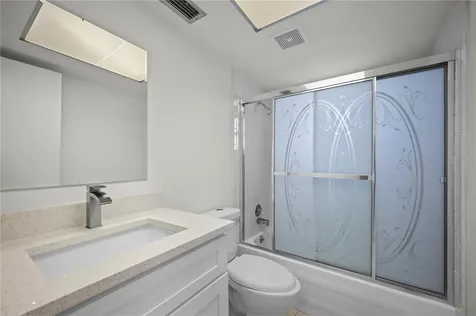 405 N Hawthorn Circle Winter Springs FL 32708