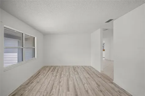 405 N Hawthorn Circle Winter Springs FL 32708