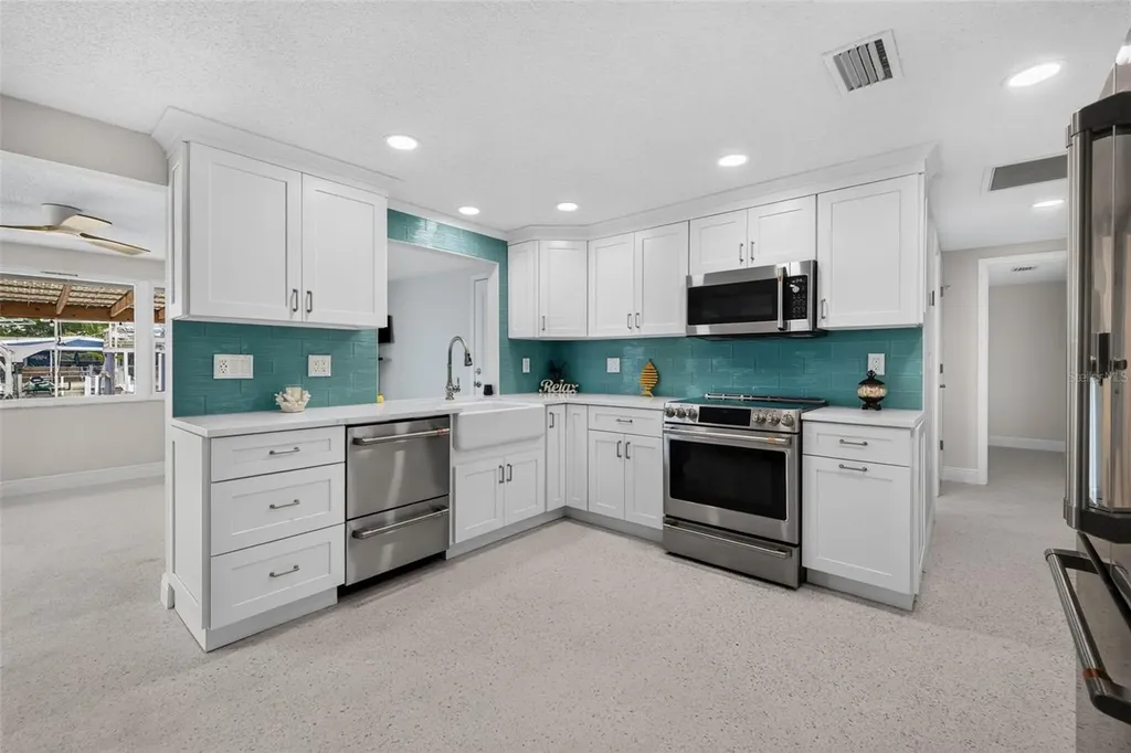 13626 Jennita Drive Hudson FL 34667