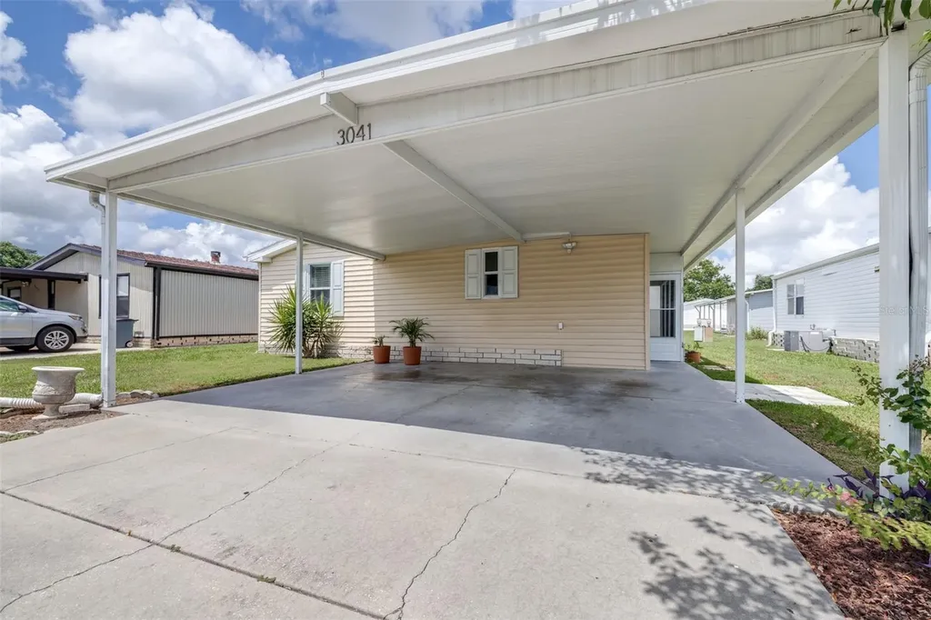 3041 Short Leaf Street Wesley Chapel FL 33543