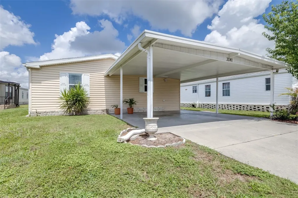 3041 Short Leaf Street Wesley Chapel FL 33543