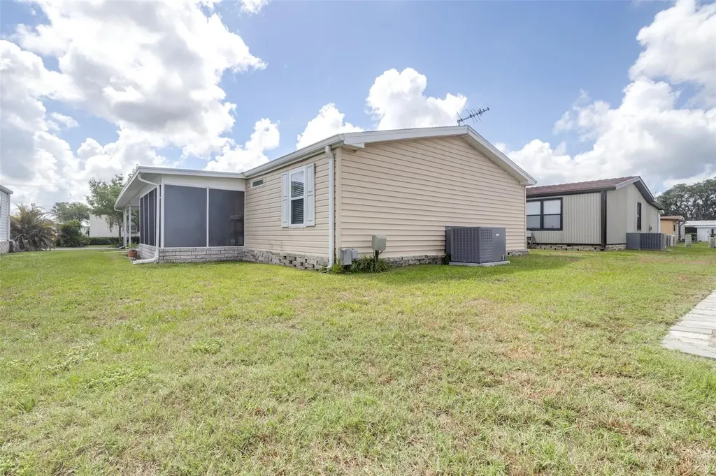 3041 Short Leaf Street Wesley Chapel FL 33543
