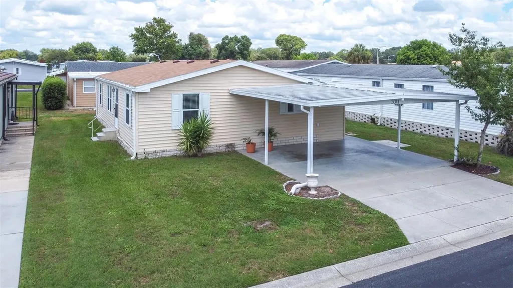 3041 Short Leaf Street Wesley Chapel FL 33543