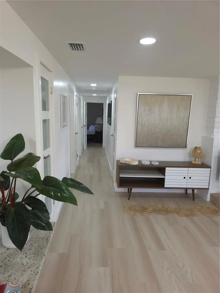 1205 Willis Avenue Sarasota FL 34232