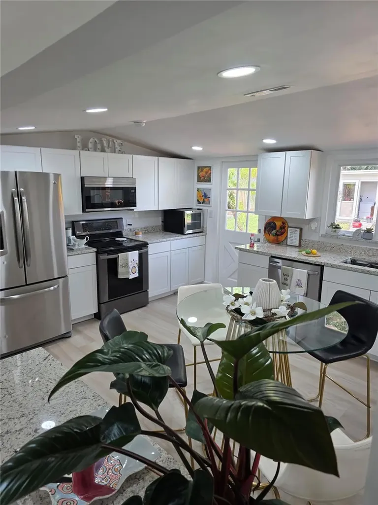 1205 Willis Avenue Sarasota FL 34232