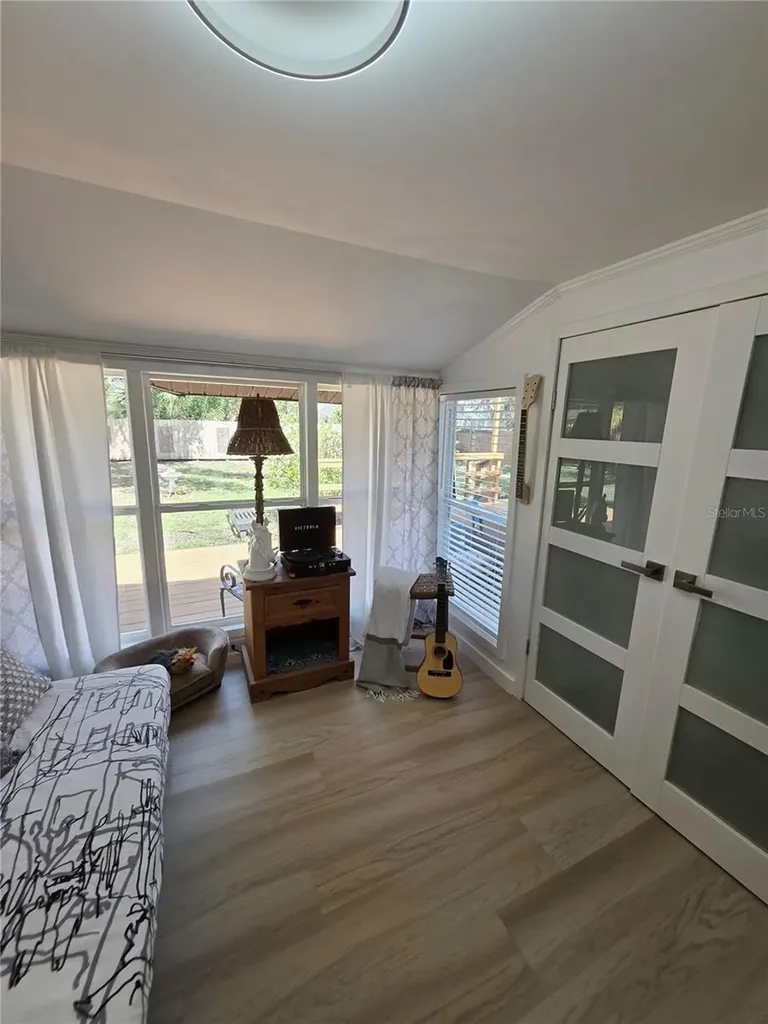 1205 Willis Avenue Sarasota FL 34232