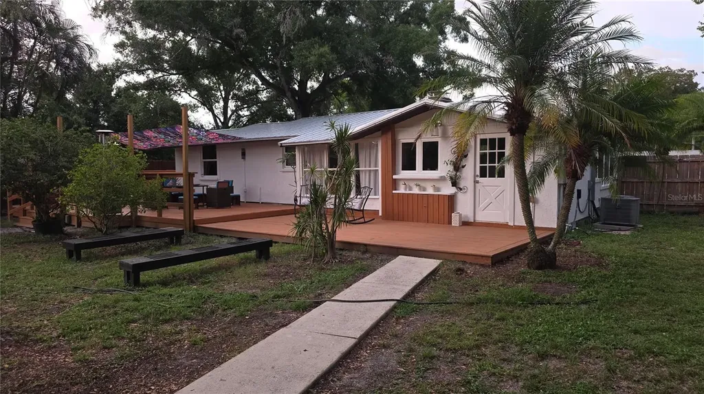 1205 Willis Avenue Sarasota FL 34232