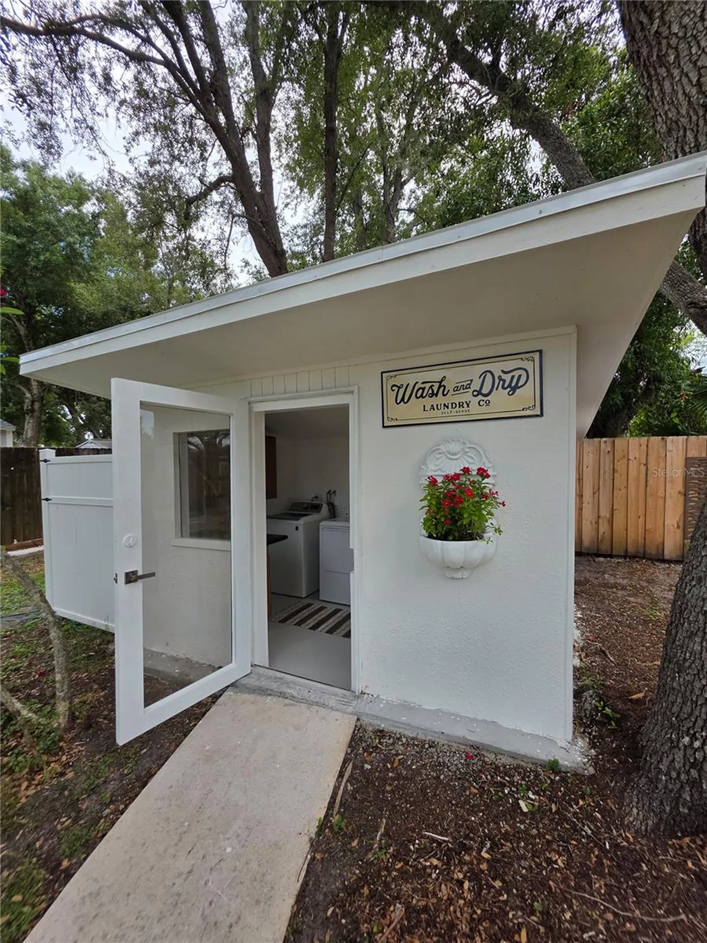 1205 Willis Avenue Sarasota FL 34232