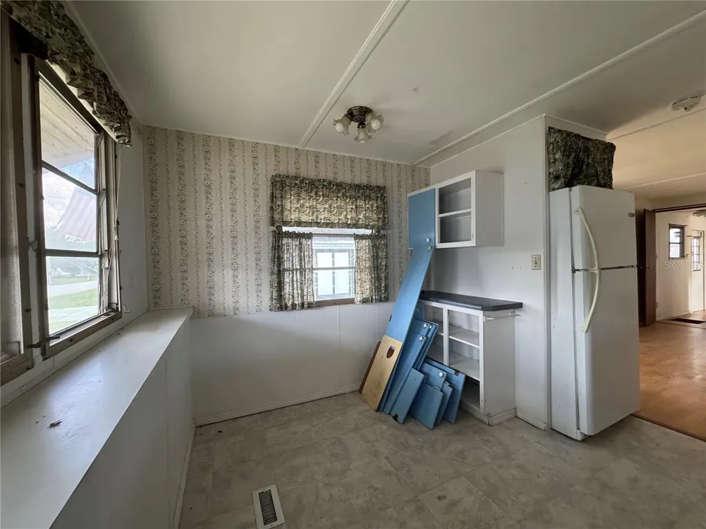 37309 8th Avenue Zephyrhills FL 33542
