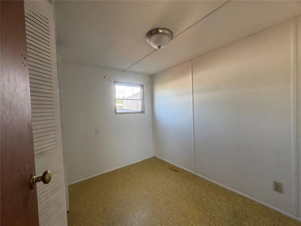 37309 8th Avenue Zephyrhills FL 33542