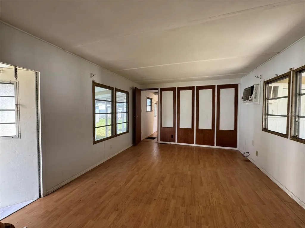 37309 8th Avenue Zephyrhills FL 33542