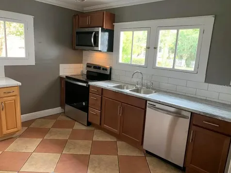 201 E Voorhis Avenue Deland FL 32724