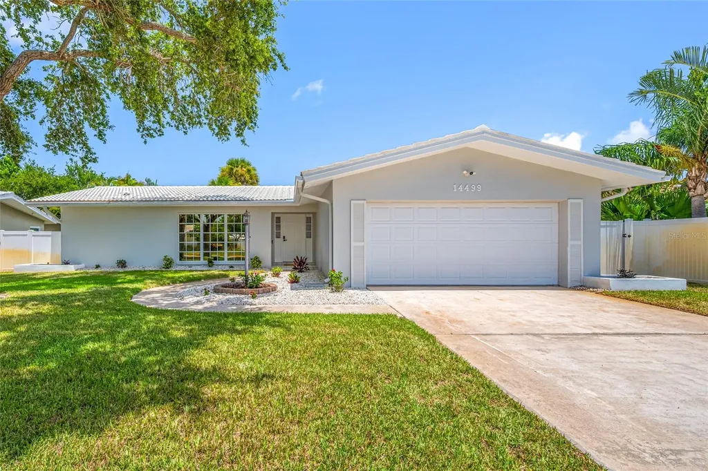 14499 Mooring Drive Seminole FL 33776