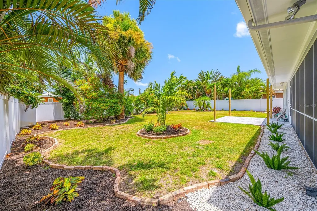 14499 Mooring Drive Seminole FL 33776