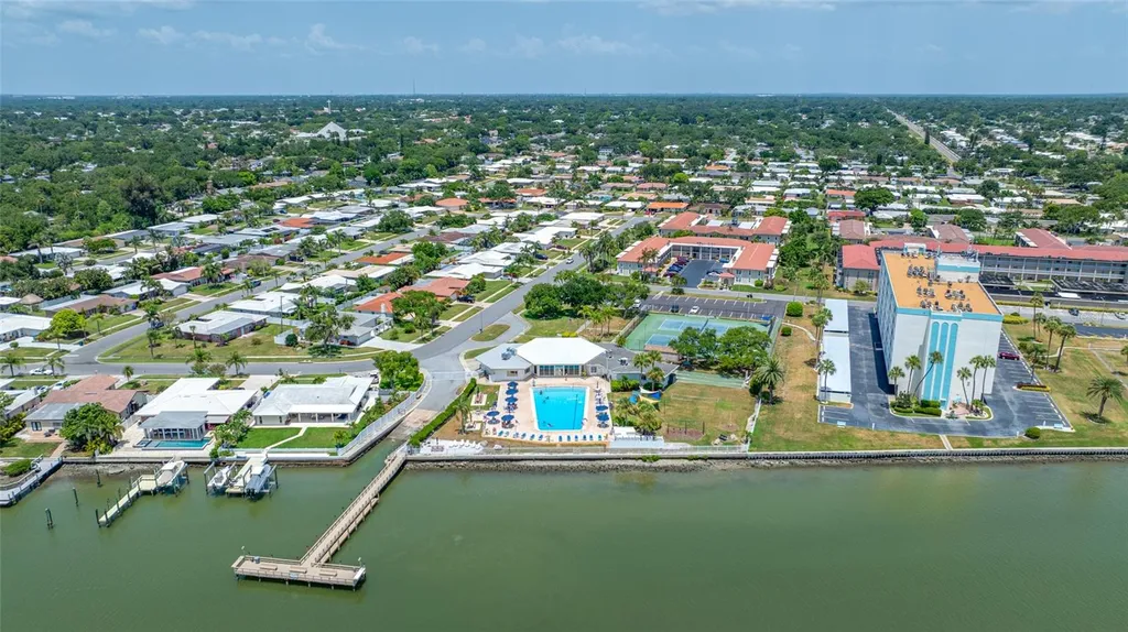 14499 Mooring Drive Seminole FL 33776