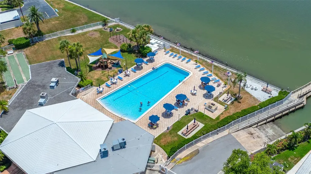 14499 Mooring Drive Seminole FL 33776