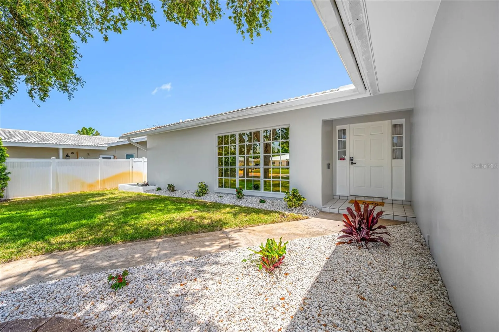 14499 Mooring Drive Seminole FL 33776