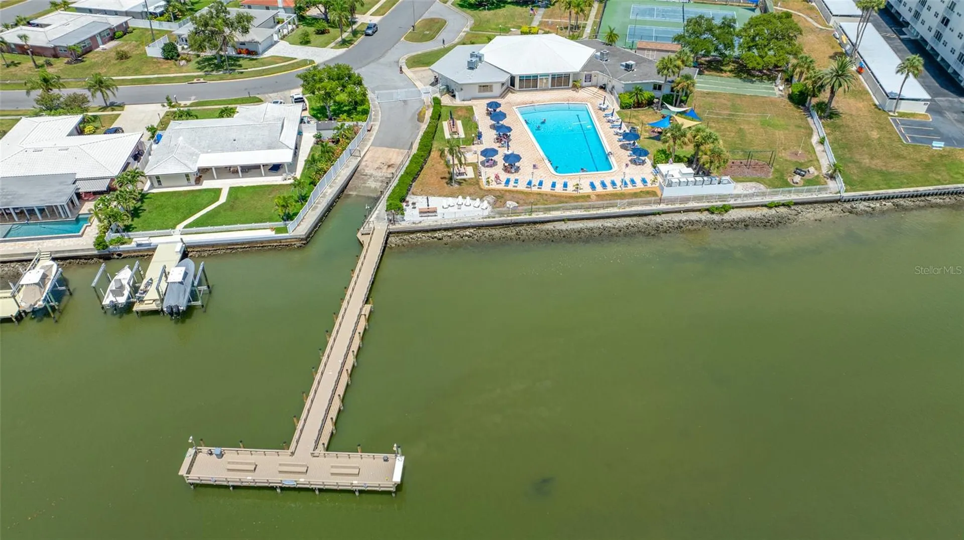 14499 Mooring Drive Seminole FL 33776