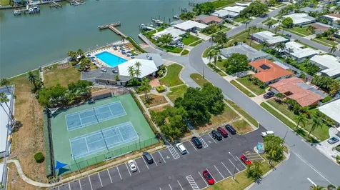 14499 Mooring Drive Seminole FL 33776