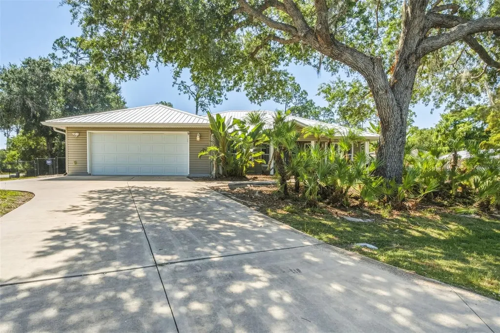 2376 Staver Street Port Charlotte FL 33980