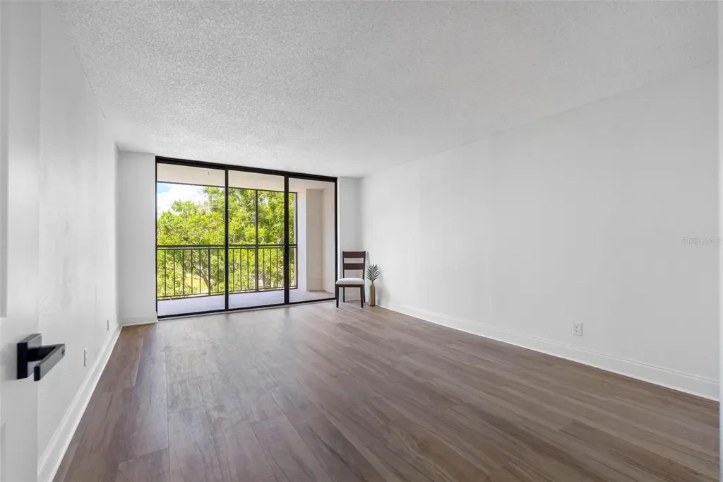 220 Belleview Boulevard Belleair FL 33756