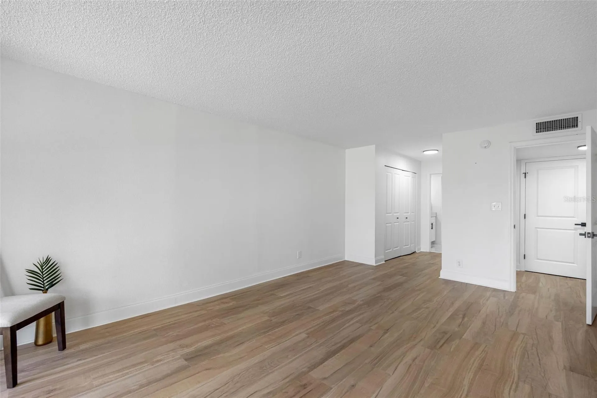 220 Belleview Boulevard Belleair FL 33756