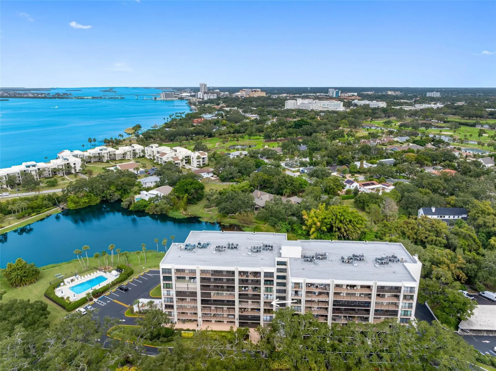 220 Belleview Boulevard Belleair FL 33756