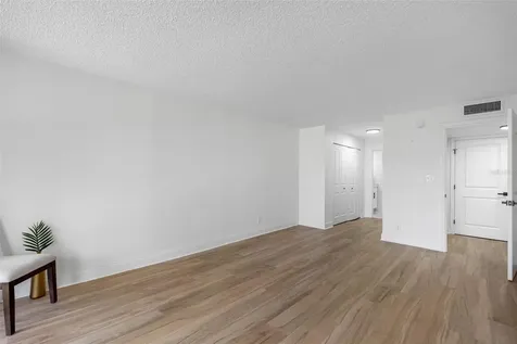 220 Belleview Boulevard Belleair FL 33756