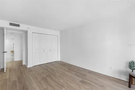 220 Belleview Boulevard Belleair FL 33756