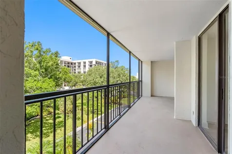 220 Belleview Boulevard Belleair FL 33756