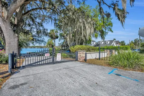 823 Woods Court Maitland FL 32751